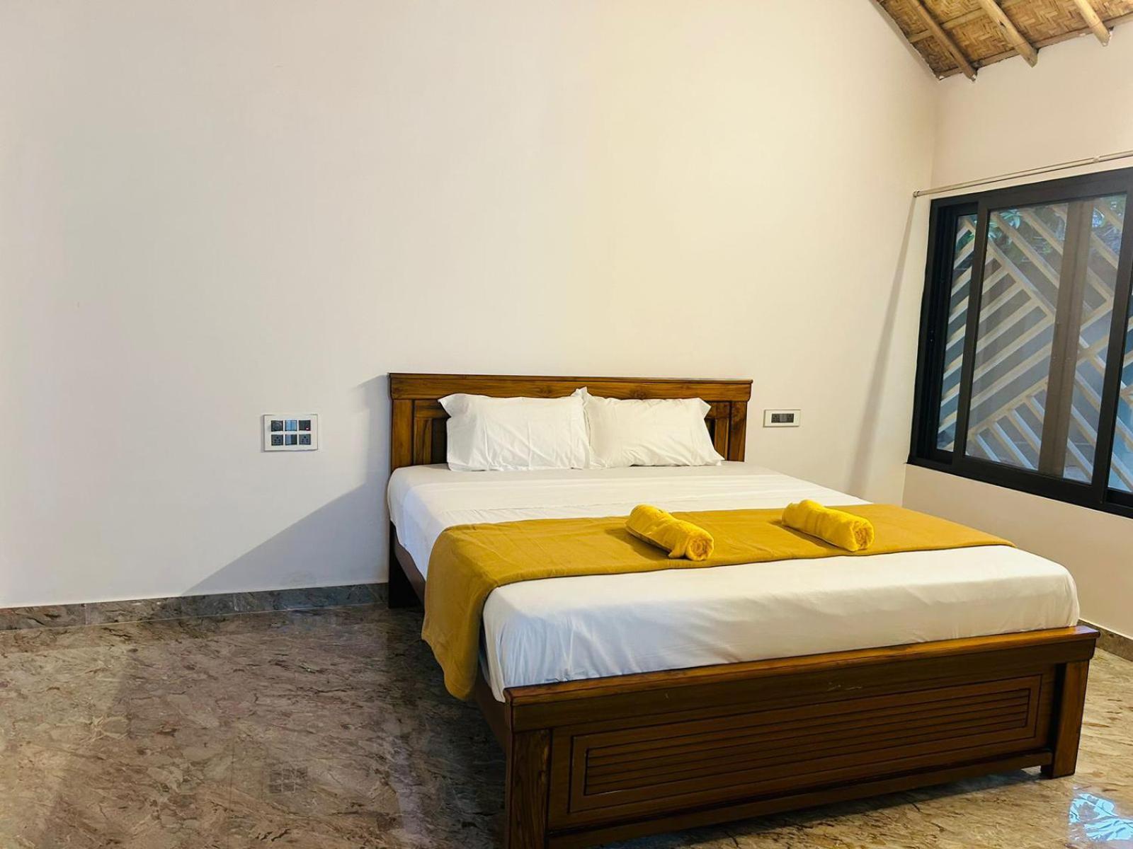 Hampi Village Resort & Tutti Cafe Eksteriør bilde