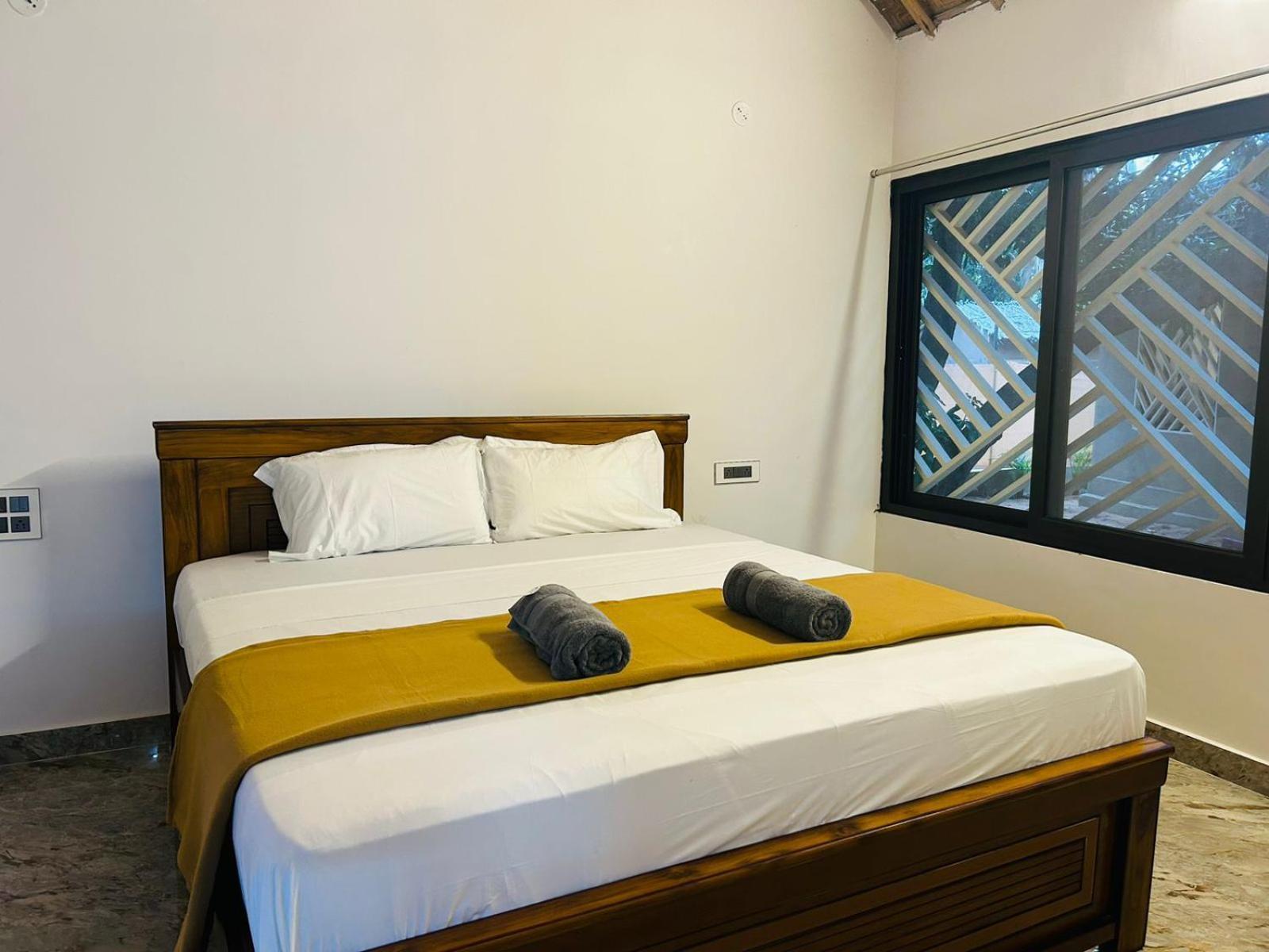 Hampi Village Resort & Tutti Cafe Eksteriør bilde