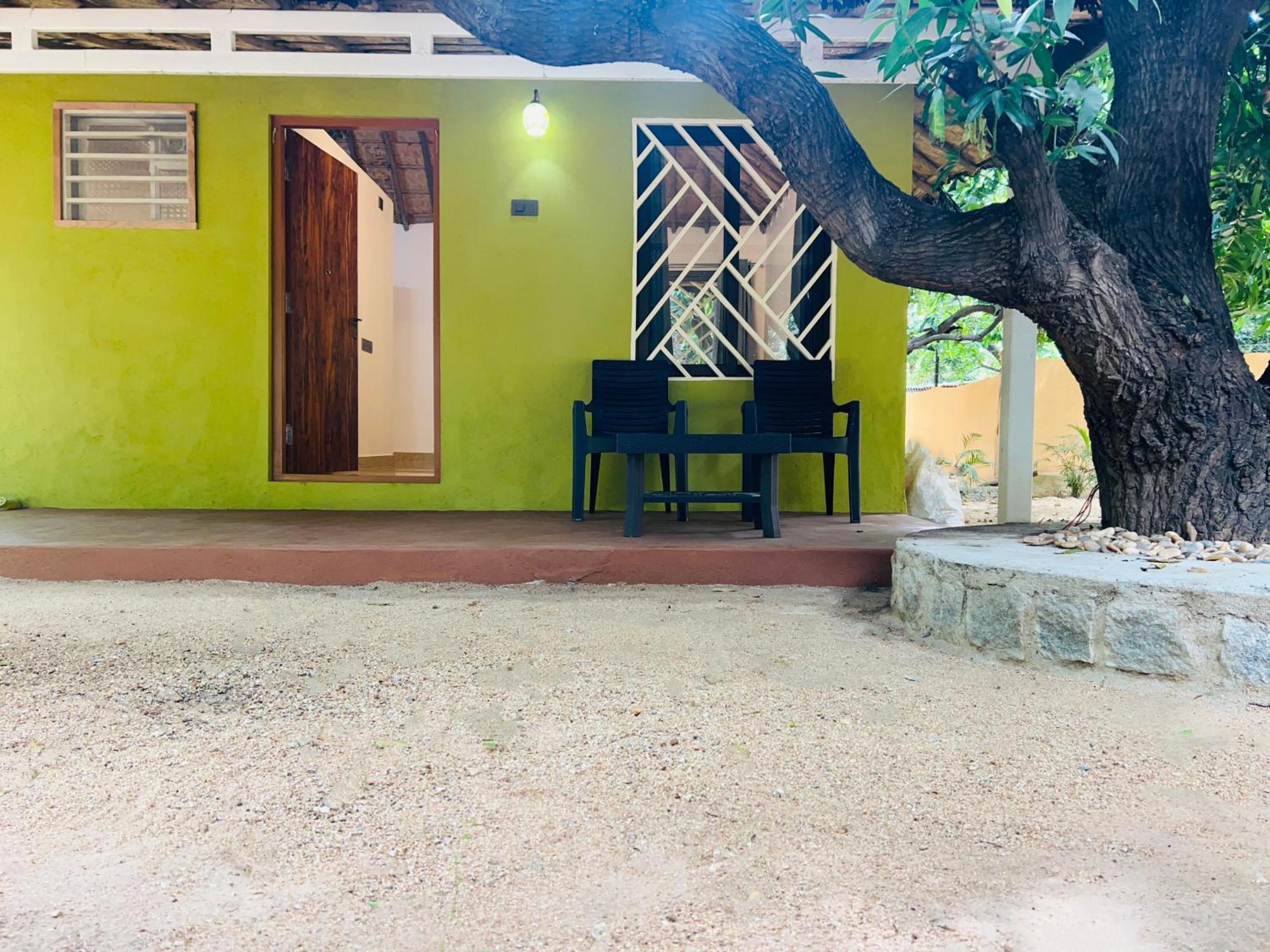 Hampi Village Resort & Tutti Cafe Eksteriør bilde